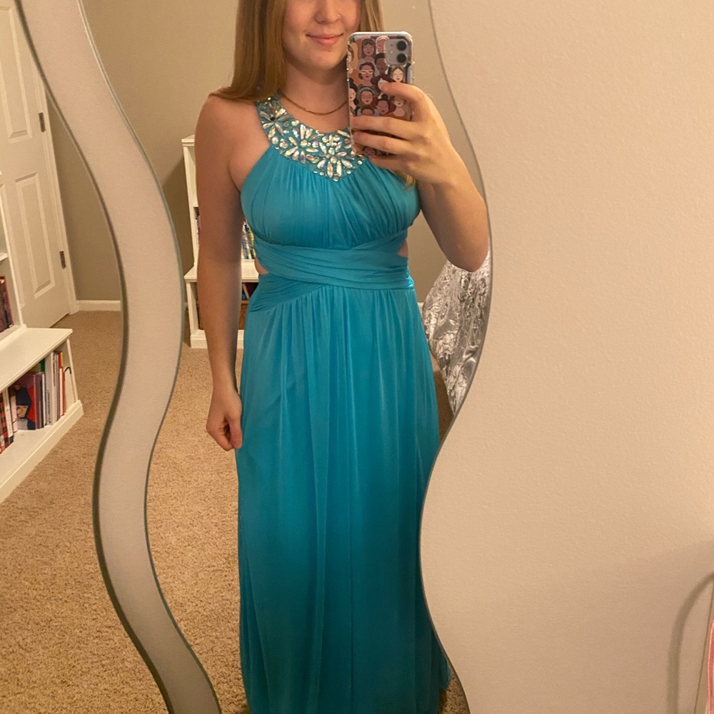 elegant blue prom dress
